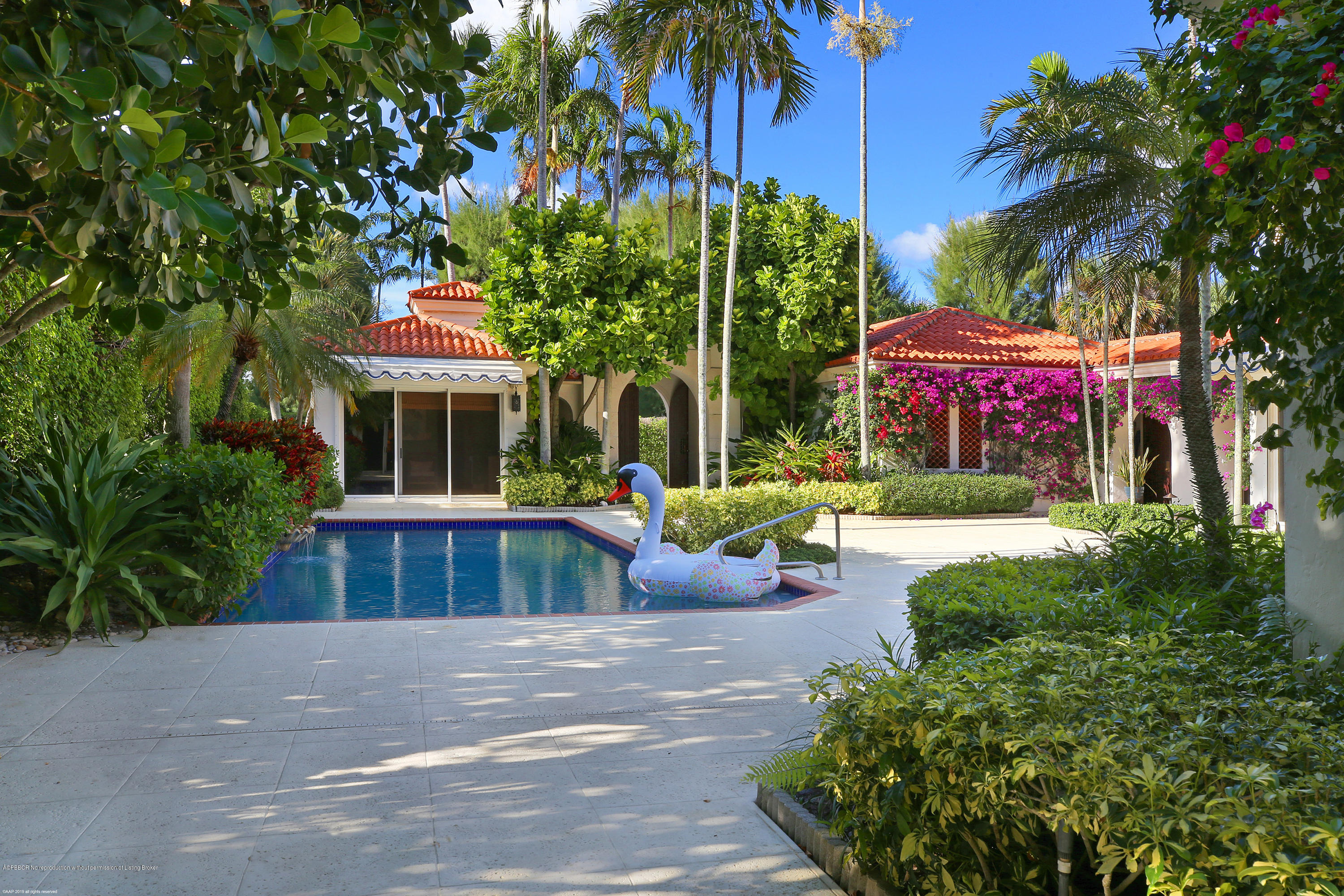 210 Wells Road Palm Beach, FL 33480 - Photo 10 of 65 210_Wells_Road_10