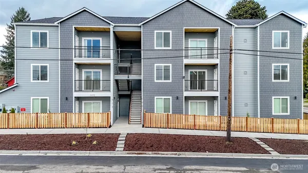 $2,195,000 | 3402 South C Street, Tacoma, WA 98418