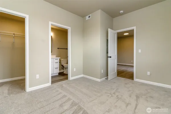 $2,195,000 | 3402 South C Street, Tacoma, WA 98418