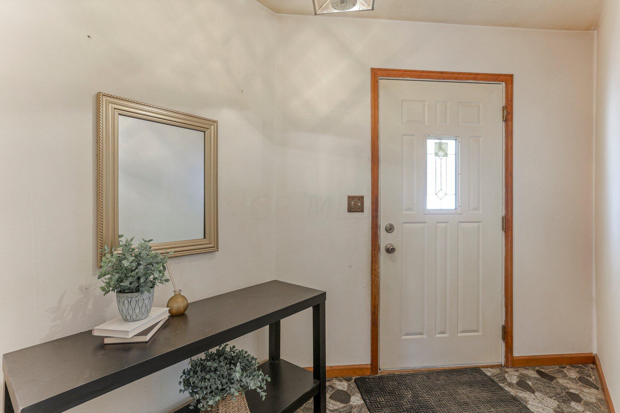 13523 Fancher Road Westerville, OH 43082 - Photo 7 of 54 10-web-or-mls-BS5A0591