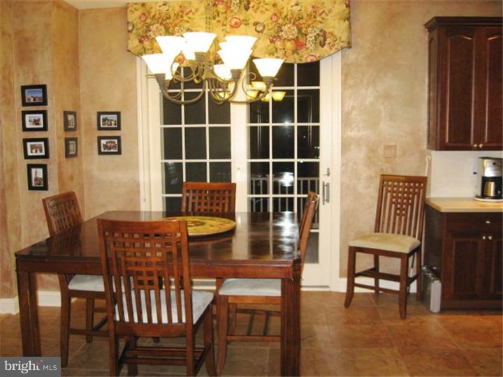 1 Rocking Horse Way Southampton, PA 18966 - Photo 7 of 25 Kitchen