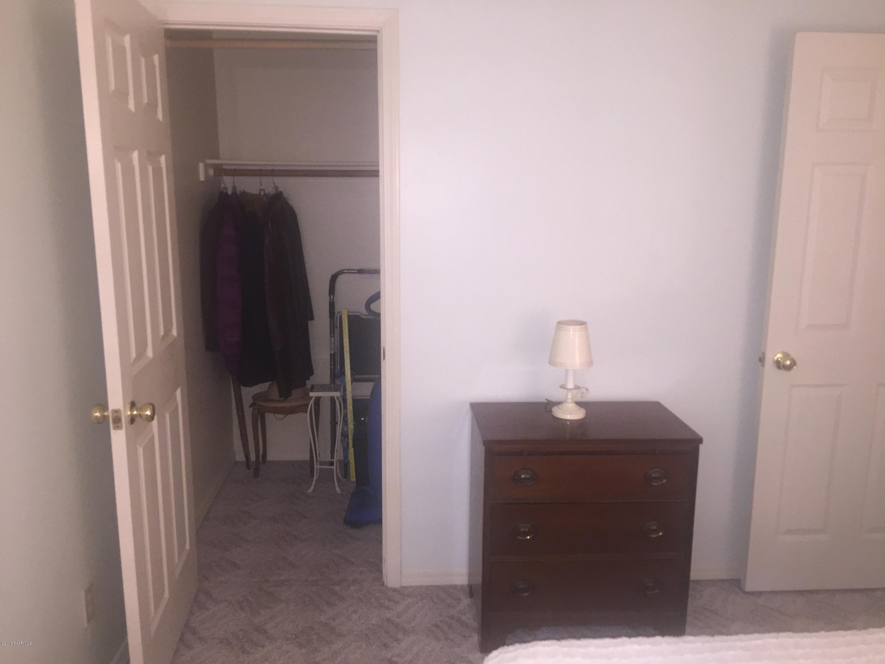901 Old Stage Road, Unit 6D Prescott, AZ 86303 - Photo 18 of 33 Guest Bedroom Walk in Closet