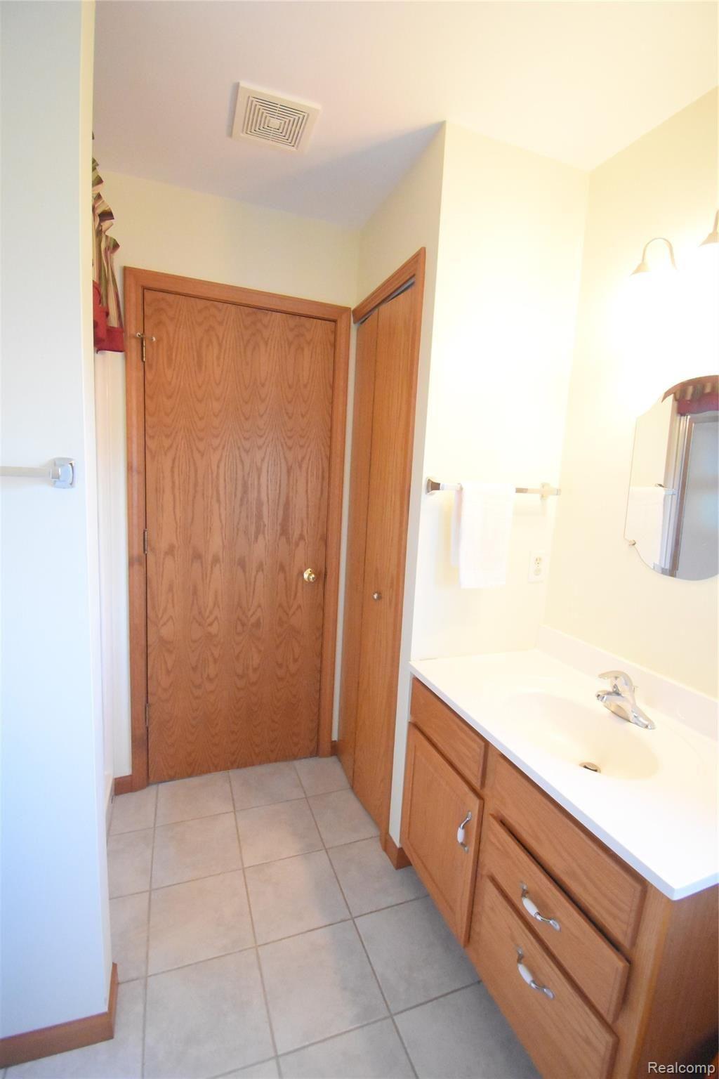4175 South Reed Road Durand, MI 48429 - Photo 20 of 31 14a.JPG