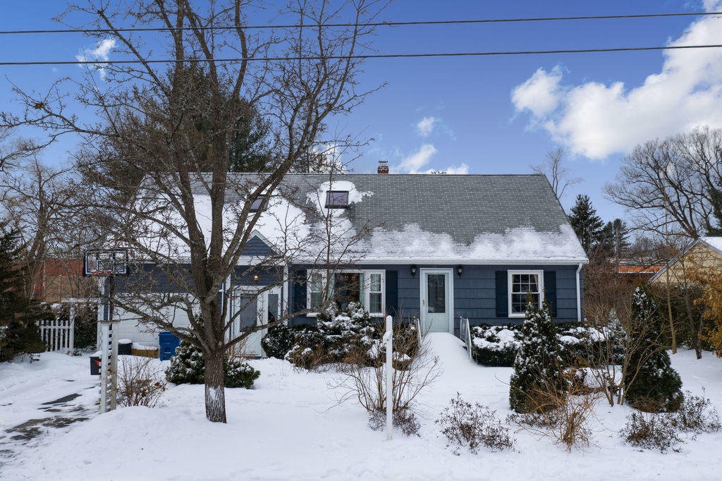 64 Brook Road Portland, ME 04103 - Photo 1 of 39 001_exterior1