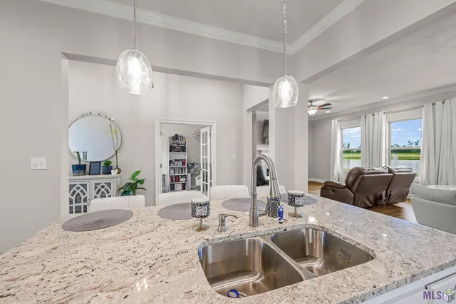 $386,000 | 5207 White River Road, Darrow, LA 70725