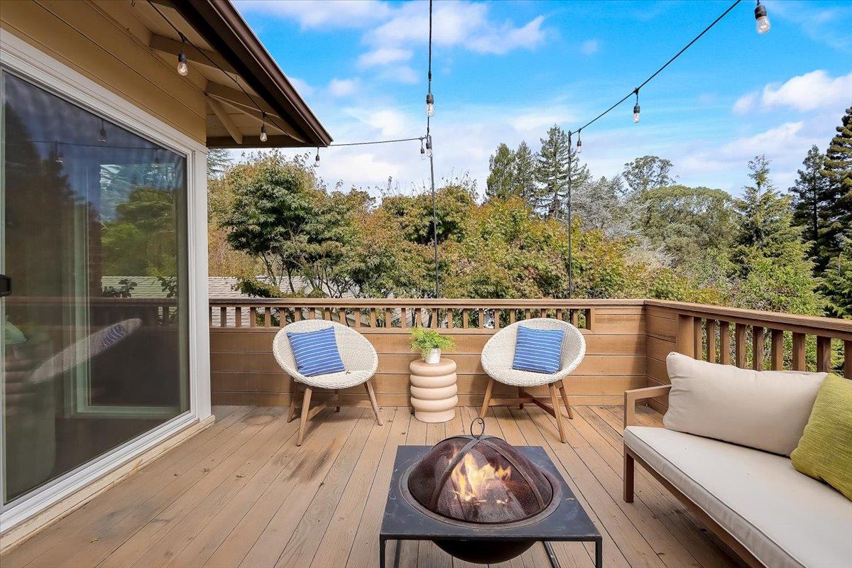 1109 Woodside Road Berkeley, CA 94708 - Photo 54 of 73 a view of a chair and tables in the balcony