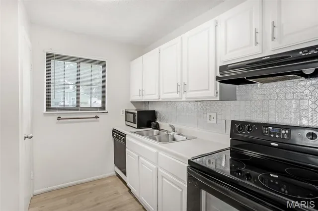 $84,900 | 2449 Forest Shadows Drive, St. Louis, MO 63136