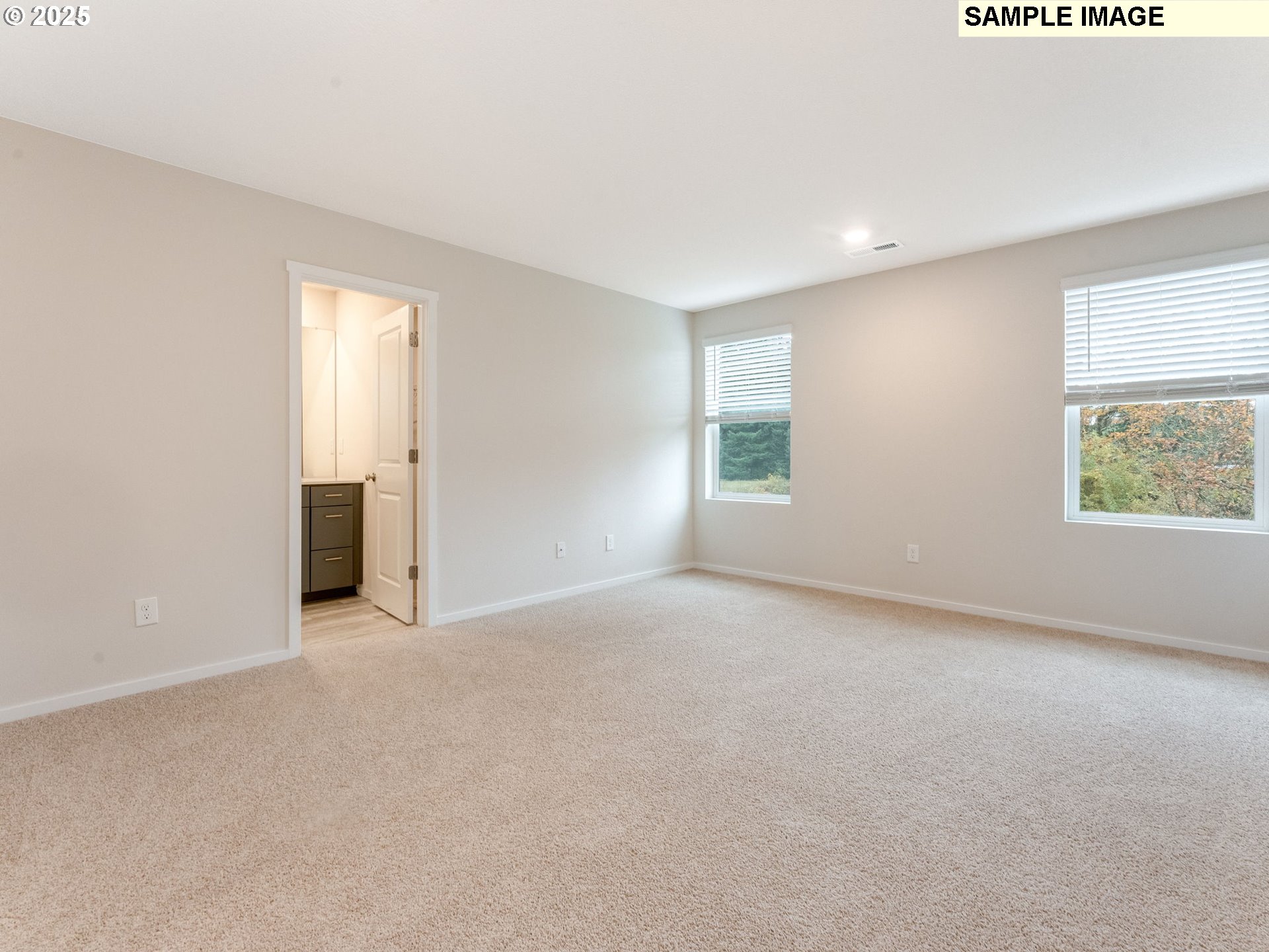 10320 Northeast 46th Street Vancouver, WA 98682 - Photo 14 of 34 Kitchen
