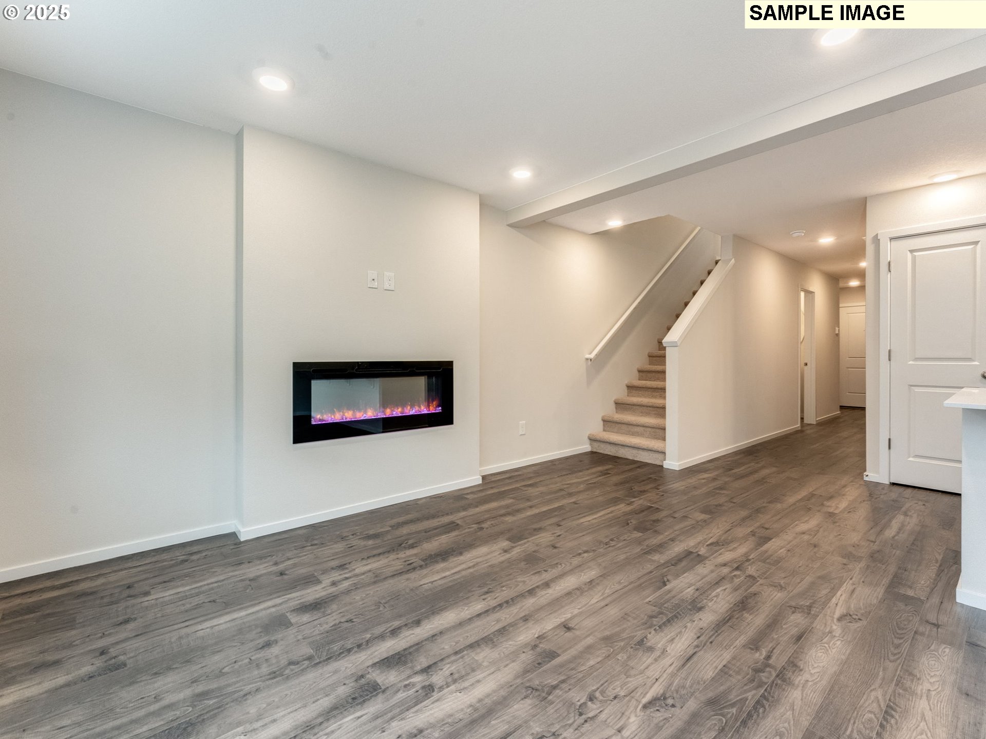 10320 Northeast 46th Street Vancouver, WA 98682 - Photo 22 of 34 Primary Bedroom