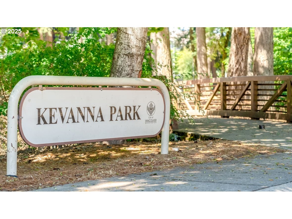 10320 Northeast 46th Street Vancouver, WA 98682 - Photo 31 of 34 Neighborhood Park