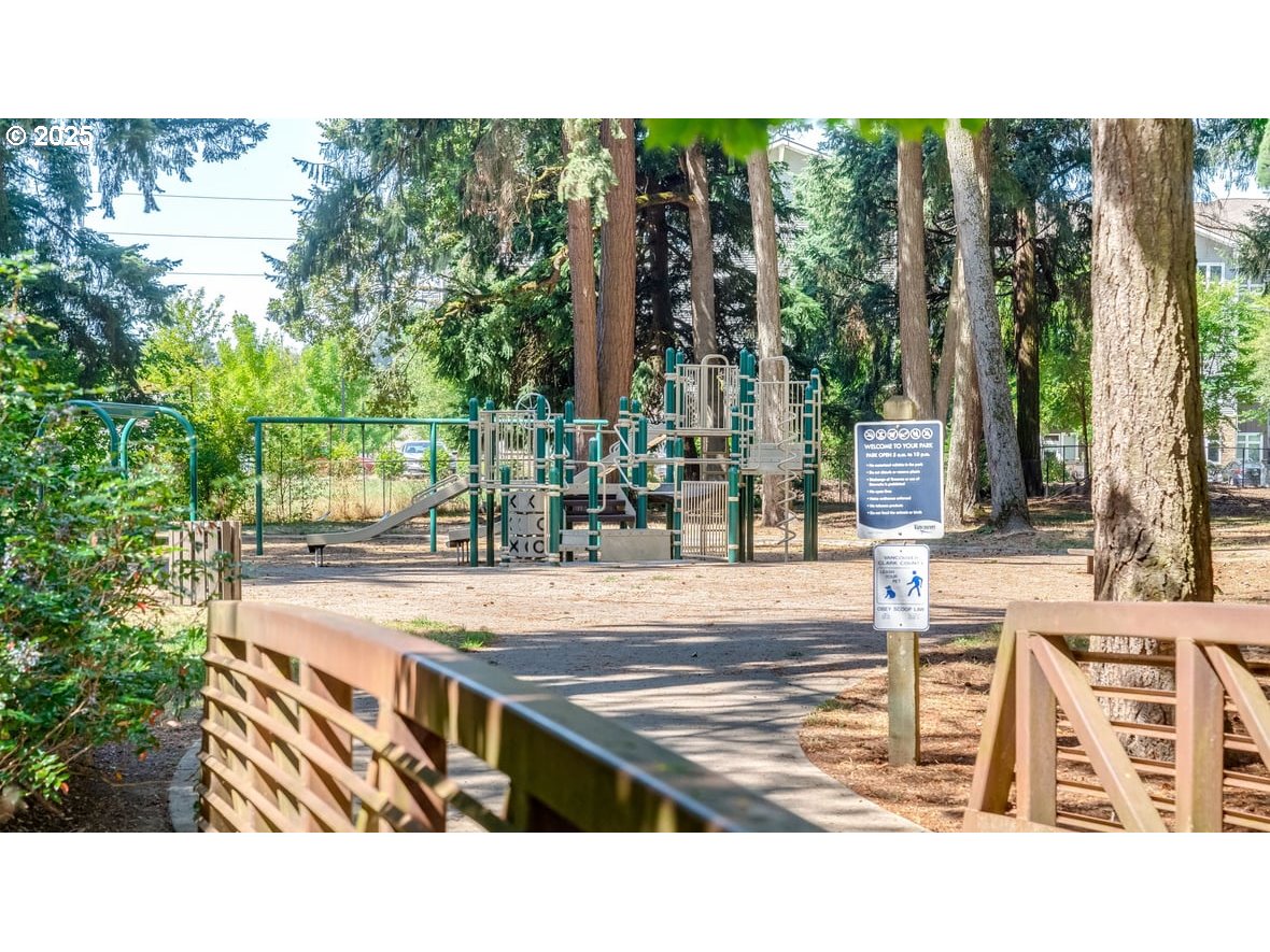 10320 Northeast 46th Street Vancouver, WA 98682 - Photo 32 of 34 Neighborhood Park