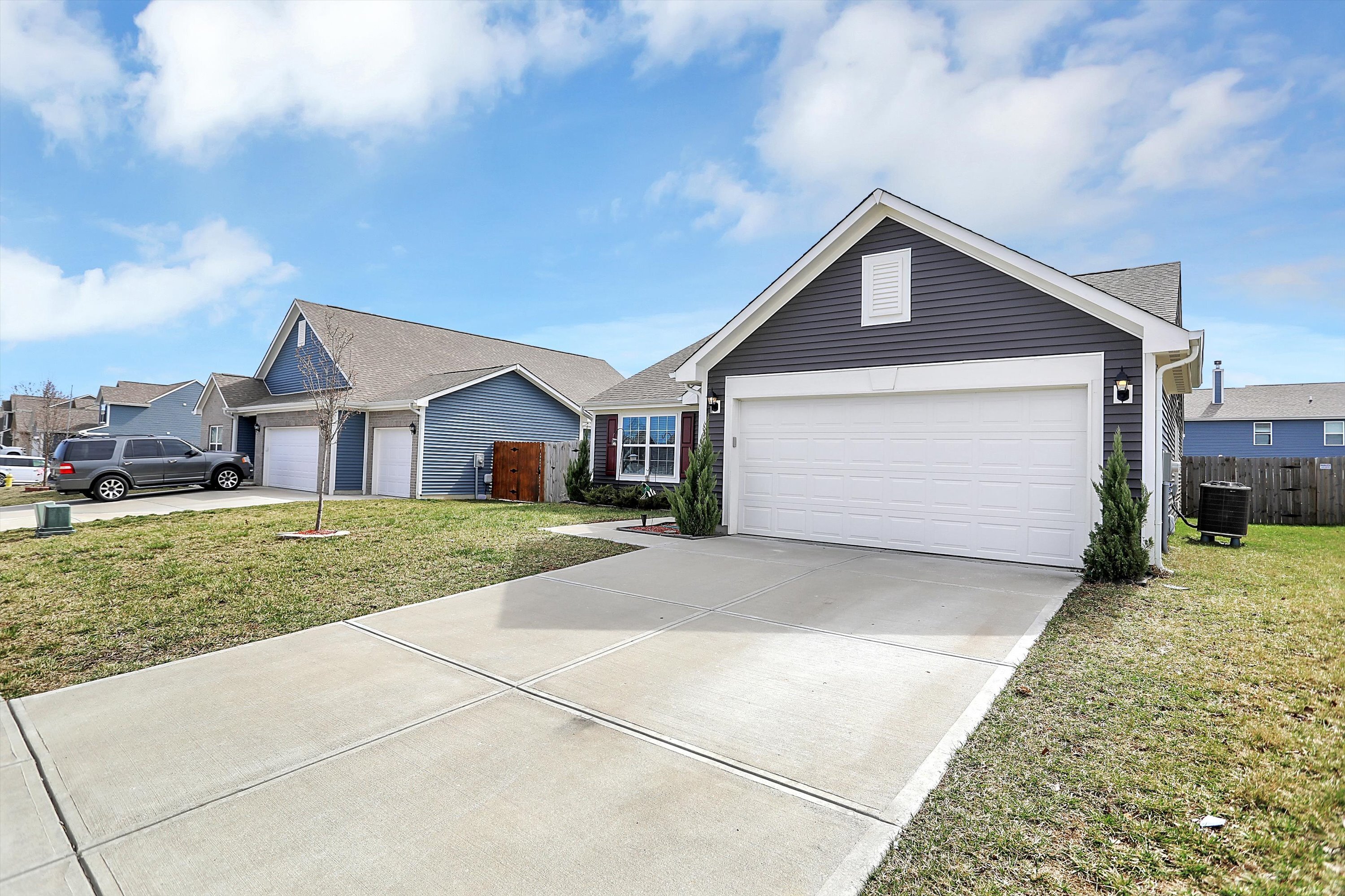 1315 Crabapple Road Franklin, IN 46131 - Photo 3 of 37