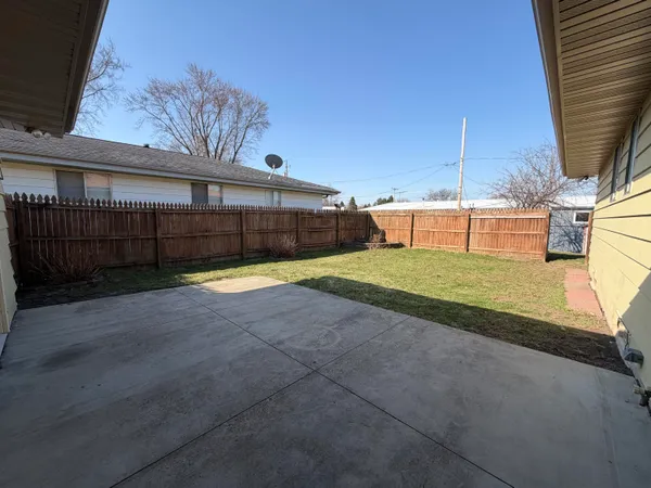 $335,000 | 1624 State Street, Union Grove, WI 53182