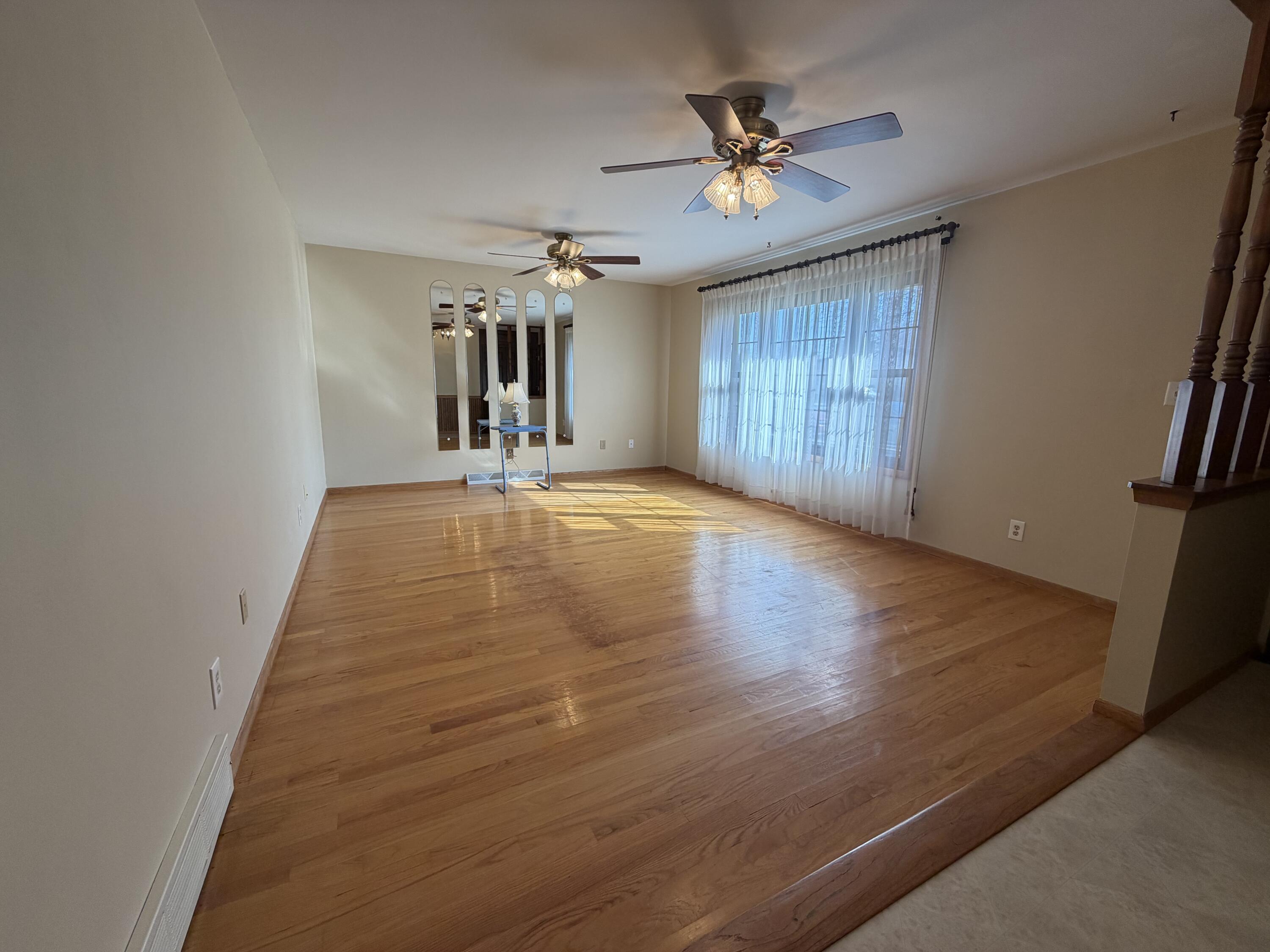 1624 State Street Union Grove, WI 53182 - Photo 3 of 16 Living Room