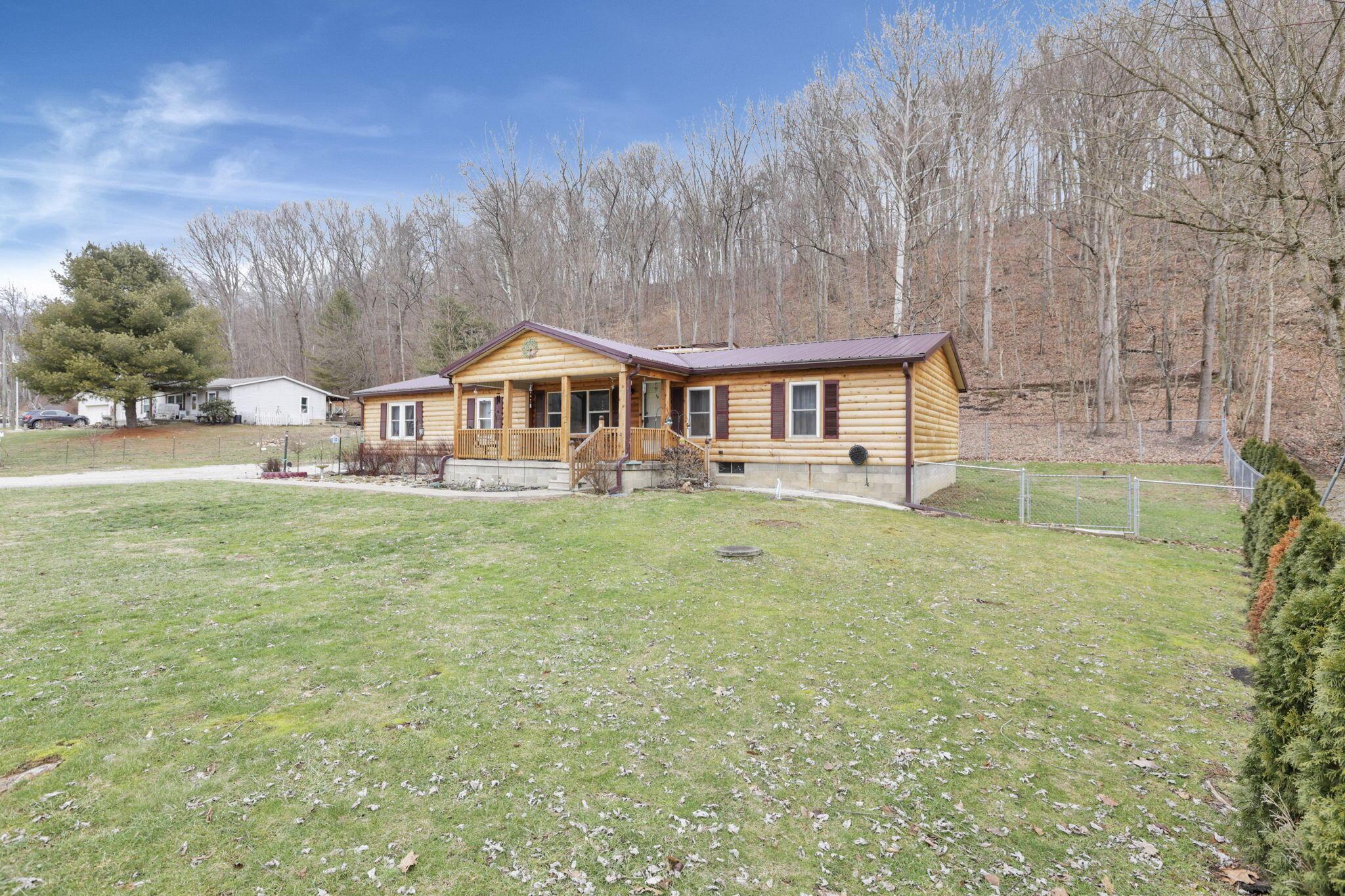 10960 Voris Road Logan, OH 43138 - Photo 4 of 65 3-web-or-mls-939A6728