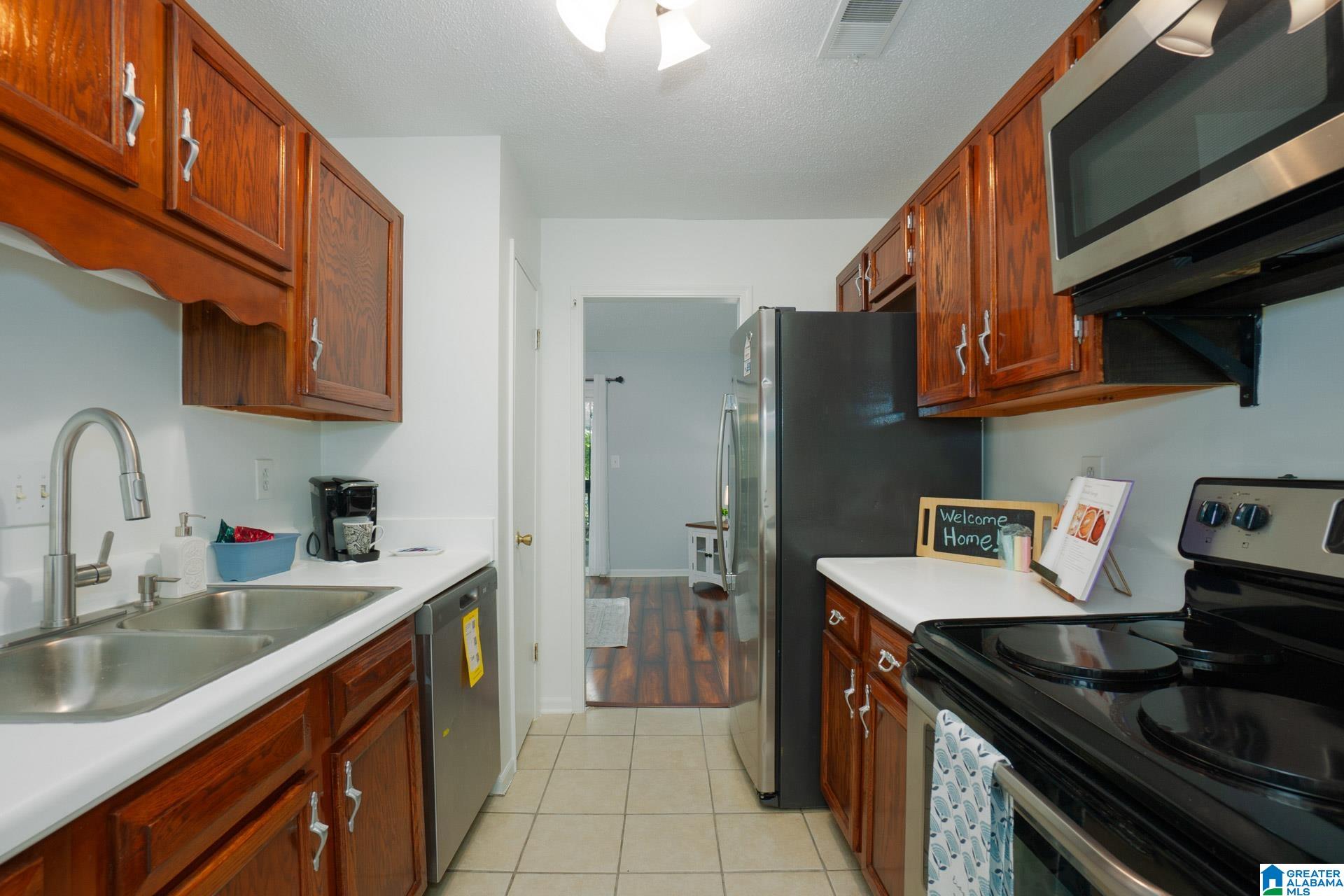 6129 Crest Green Road, Unit 6129 Birmingham, AL 35212 - Photo 5 of 16