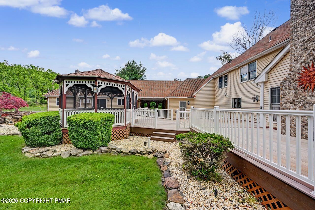 2134 Fox Run Road Stroudsburg, PA 18360 - Photo 102 of 110 2134 Fox Run photo 103