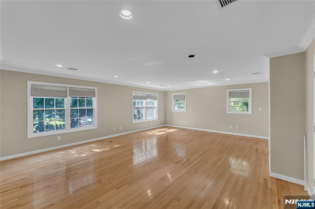 40 Rickland Road Old Tappan, NJ 07675 - Photo 15 of 32