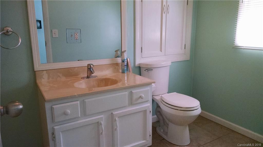 1406 Crawford Road Waynesville, NC 28785 - Photo 22 of 28 Gallery Image 22