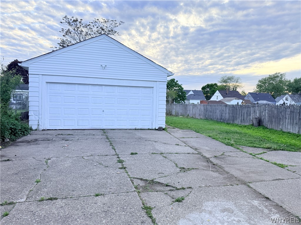 2410 Harlem Road Cheektowaga, NY 14225 - Photo 11 of 50