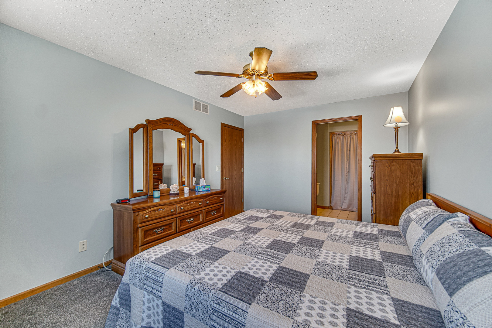 1908 Nelson Road New Lenox, IL 60451 - Photo 12 of 28 Gallery Image 12