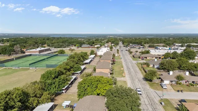 $650,000 | 5841 Shadydell Drive, Fort Worth, TX 76135