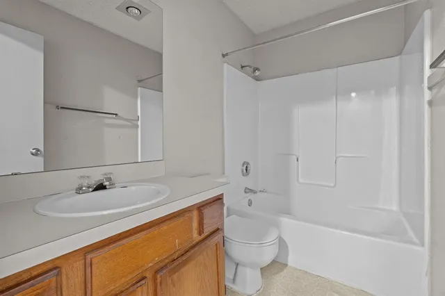 $650,000 | 5841 Shadydell Drive, Fort Worth, TX 76135