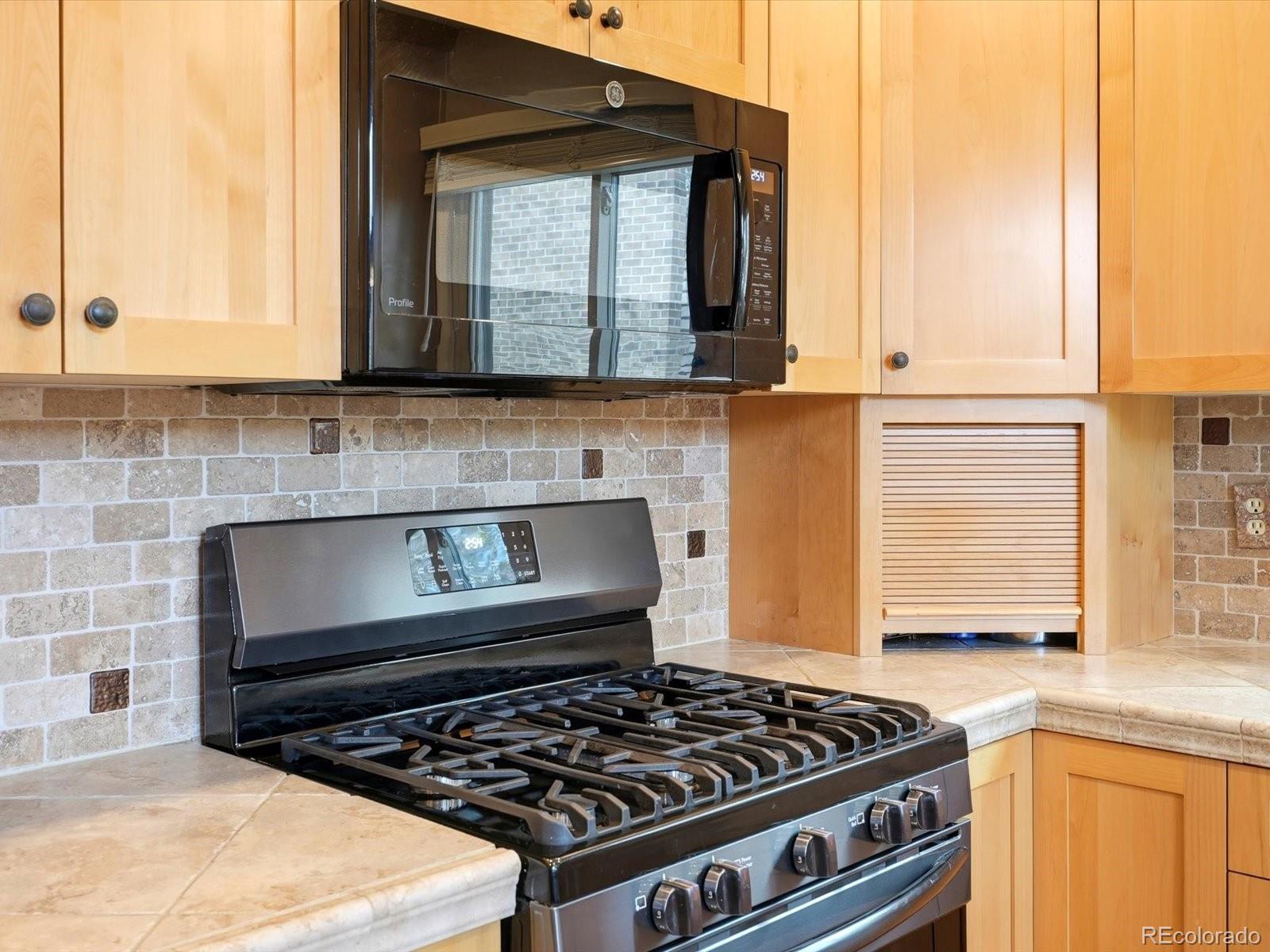 16082 Deer Ridge Drive, Unit C Morrison, CO 80465 - Photo 13 of 50