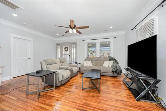 $270,000 | 705 West 5th Avenue, Lexington, NC 27292