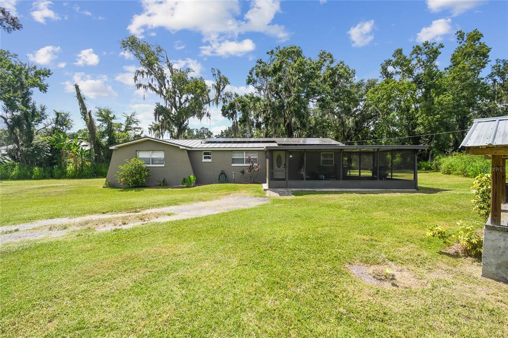 4707 Horton Road Plant City, FL 33567 - Photo 9 of 80