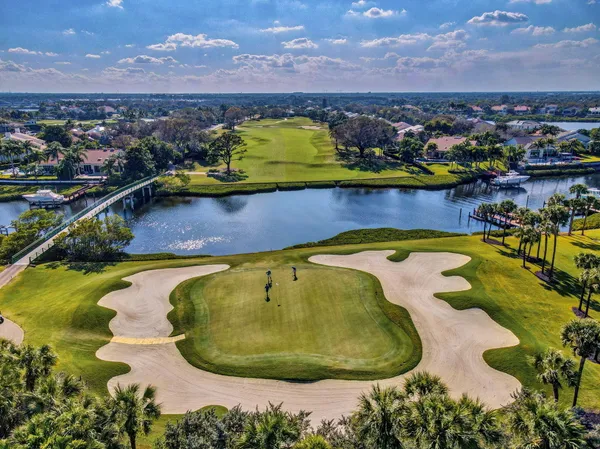 $5,900,000 | 167 Regatta Drive, Jupiter, FL 33477
