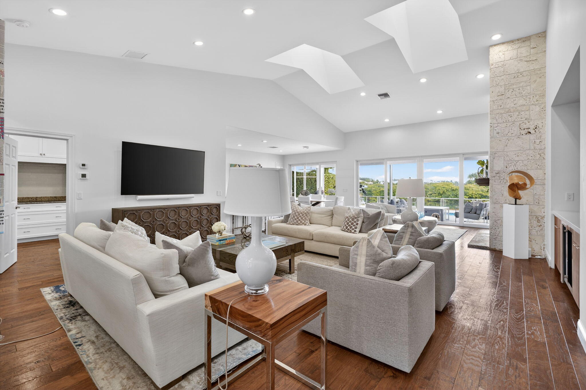 167 Regatta Drive Jupiter, FL 33477 - Photo 13 of 106 9-web-or-mls-_MLP0544