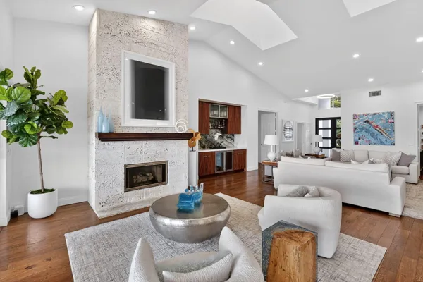 $5,900,000 | 167 Regatta Drive, Jupiter, FL 33477