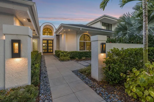 $5,900,000 | 167 Regatta Drive, Jupiter, FL 33477