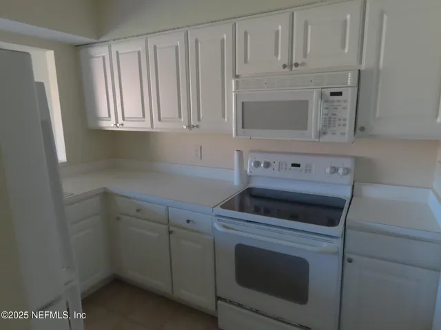 $107,500 | 3401 Townsend Boulevard, Unit 1208, Jacksonville, FL 32277