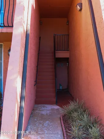 a view of entryway