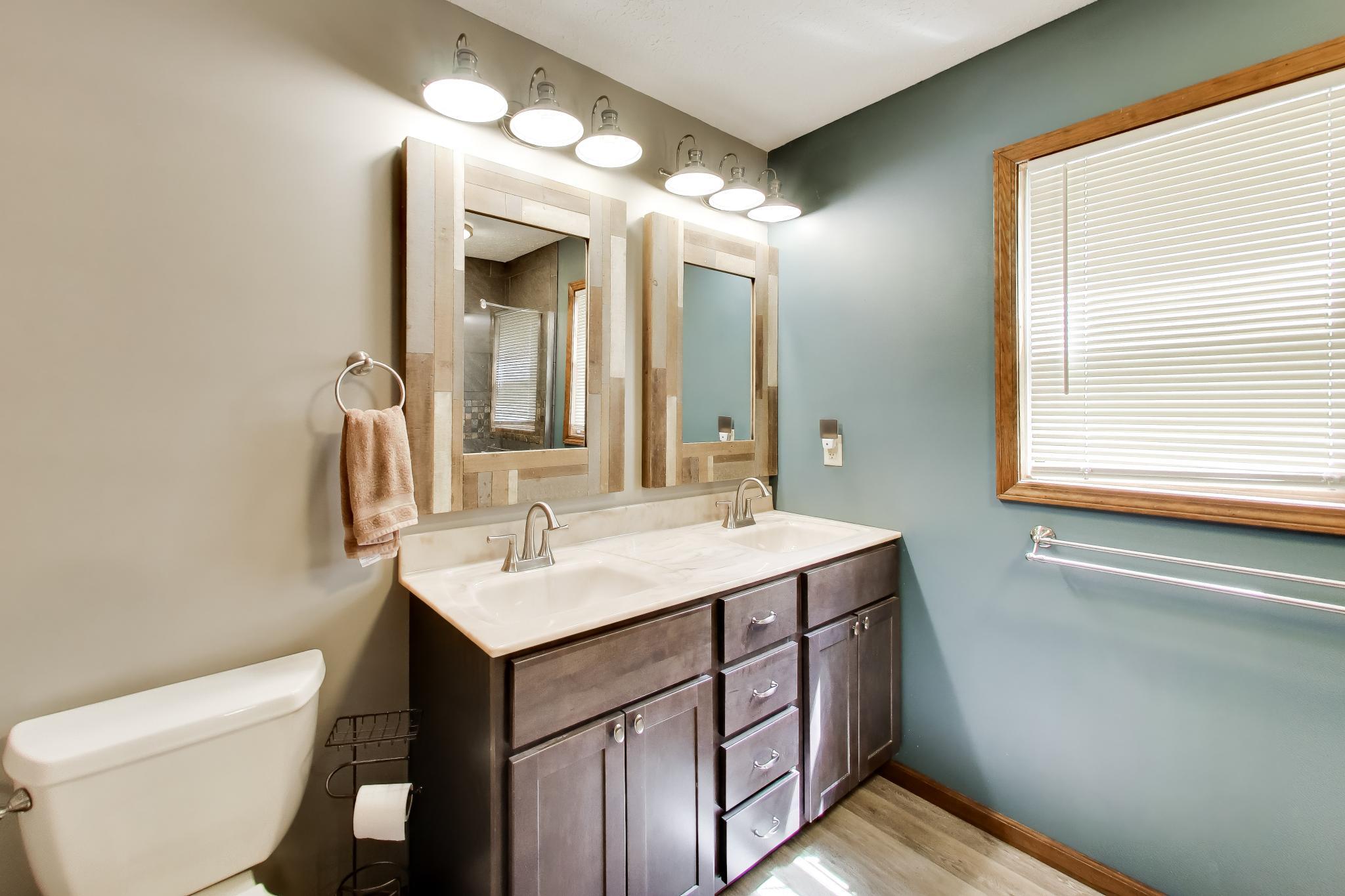 6615 Spruce Street Portage, IN 46368 - Photo 7 of 17 2048x1365