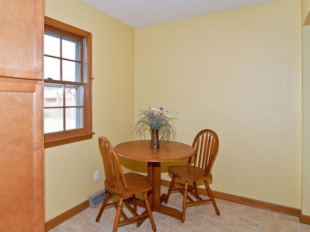 6418 Welham Road Indianapolis, IN 46220 - Photo 9 of 20 Gallery Image 9
