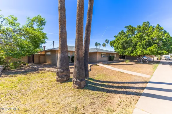 $669,000 | 223 East Concorda Drive, Tempe, AZ 85282