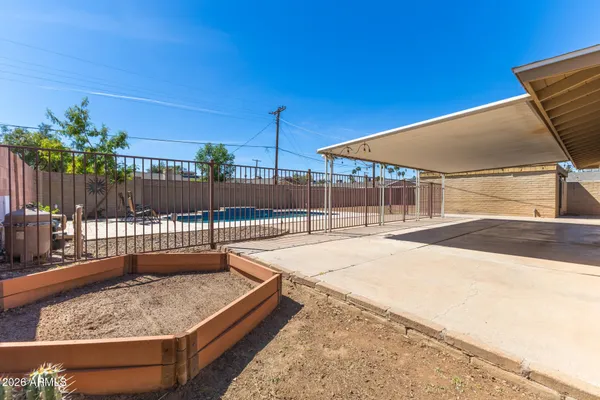 $669,000 | 223 East Concorda Drive, Tempe, AZ 85282