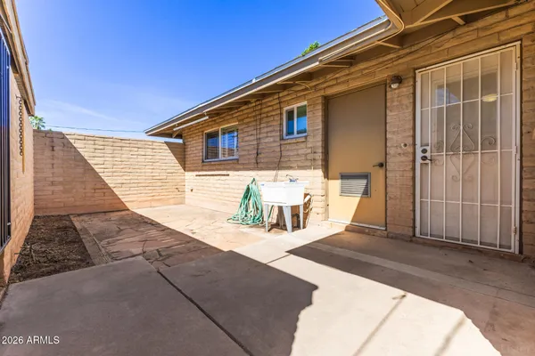 $669,000 | 223 East Concorda Drive, Tempe, AZ 85282