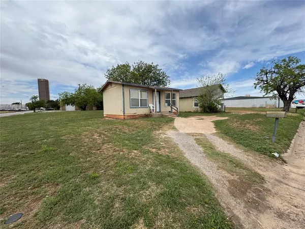 $150,000 | 438 Cherry Street, Abilene, TX 79602