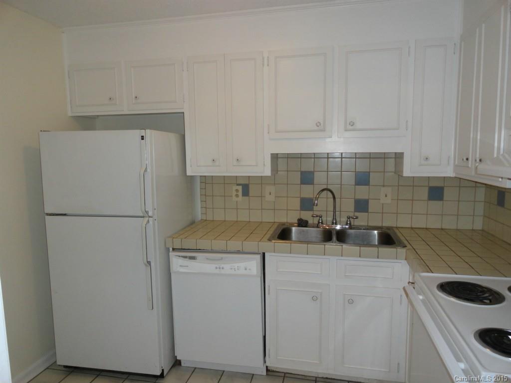 1340 Queens Road, Unit 1340 Charlotte, NC 28207 - Photo 5 of 21 Gallery Image 5