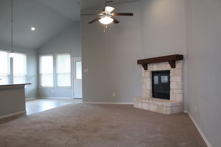 11520 Starlight Ranch Fort Worth, TX 76052 - Photo 3 of 20 Gallery Image 3