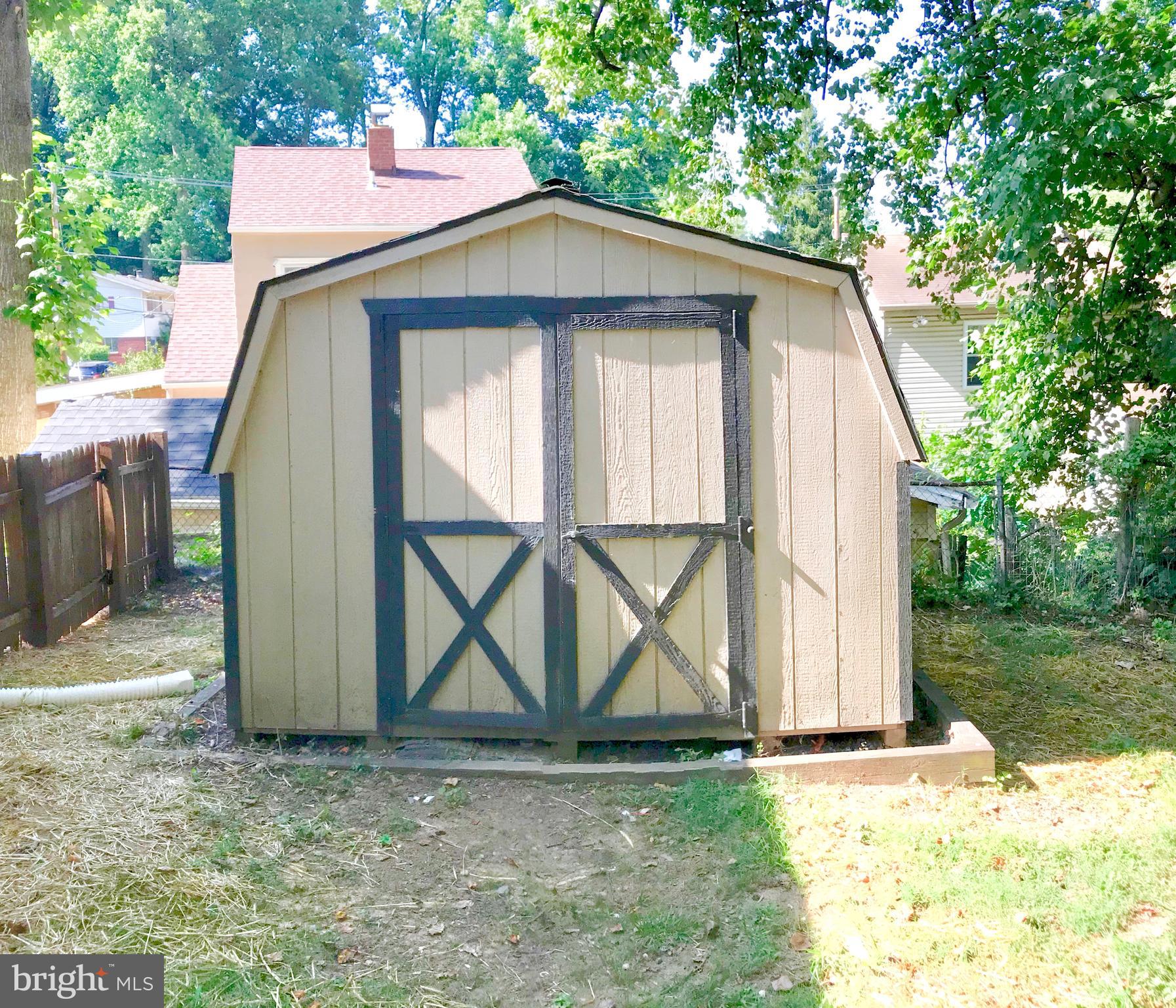 4202 Round Hill Road Silver Spring, MD 20906 - Photo 29 of 30 Solidly-built lockable storage unit