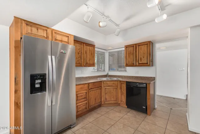 $4,000 | 3418 South Oak Street, Tempe, AZ 85282