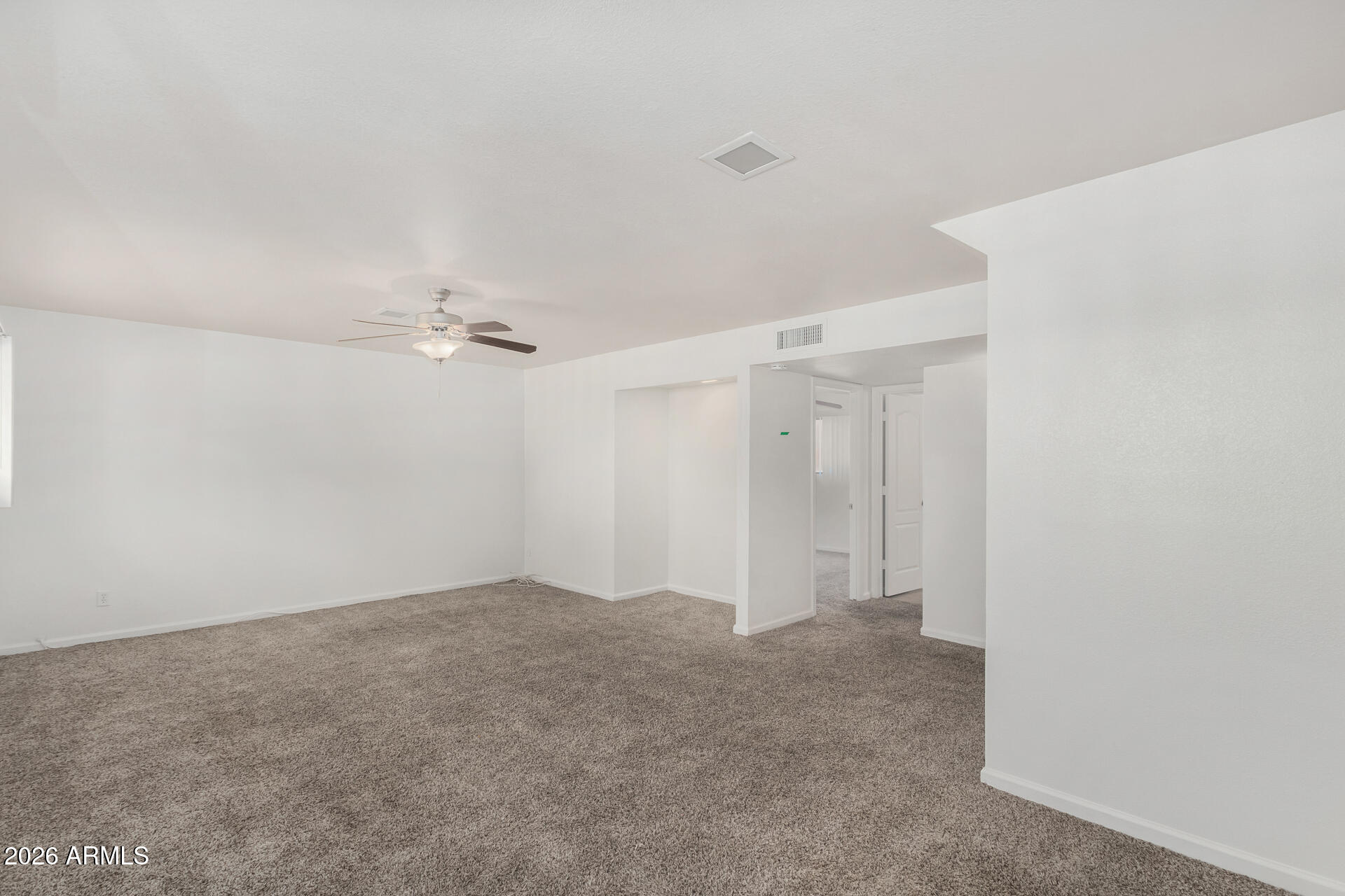 3418 South Oak Street Tempe, AZ 85282 - Photo 26 of 40 37 - Oak