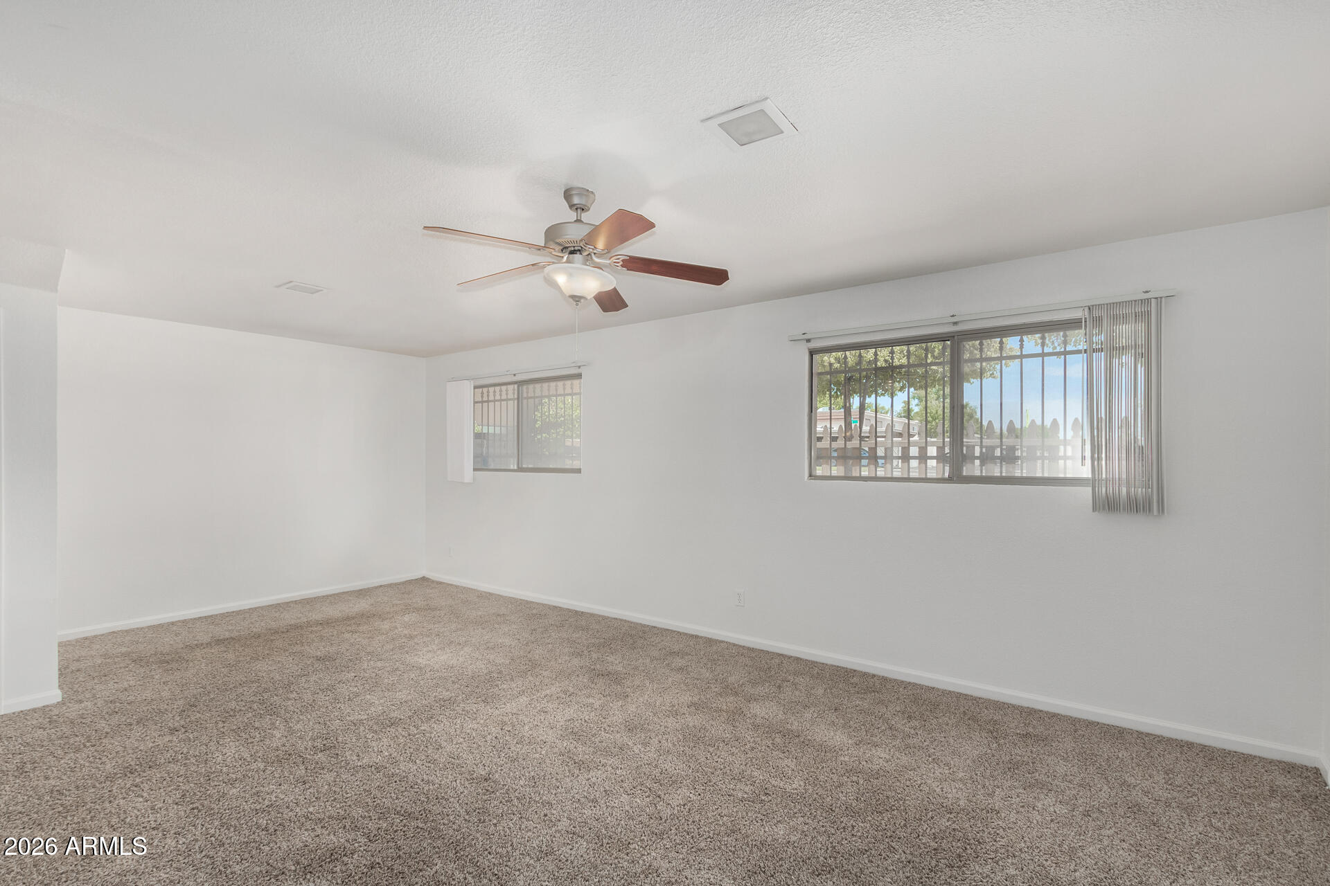 3418 South Oak Street Tempe, AZ 85282 - Photo 28 of 40 39 - Oak