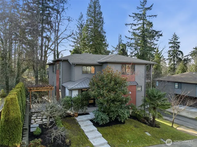 $2,359,900 | 11087 Southeast 62nd Place, Bellevue, WA 98006