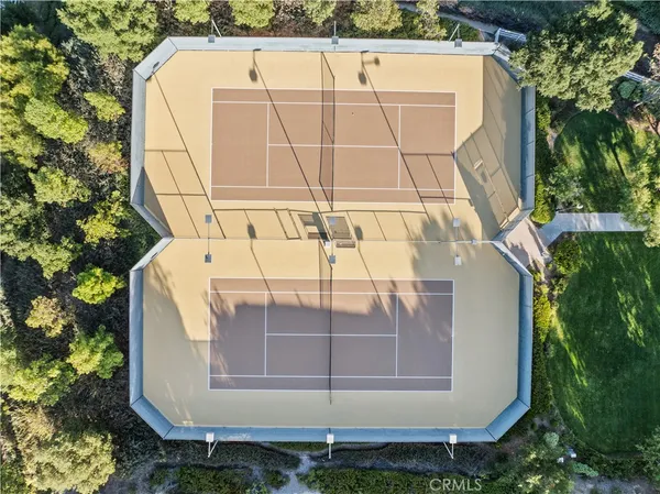 $1,350,000 | 25679 Smoketree Lane, Valencia, CA 91381